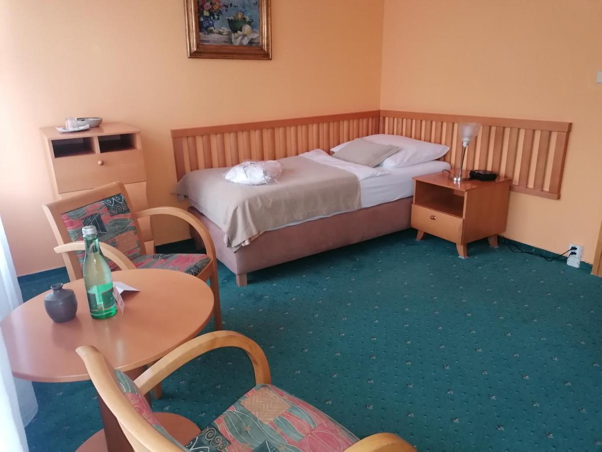 Monti Spa Františkovy Lázně Exteriér fotografie